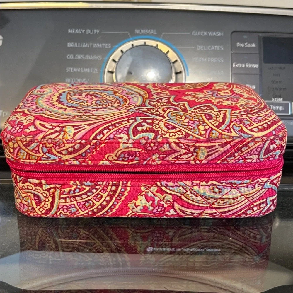 Elegant Pink Paisley Jewelry Organizer with Zip